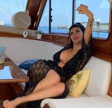 Şirinevler Kaprisli Escort